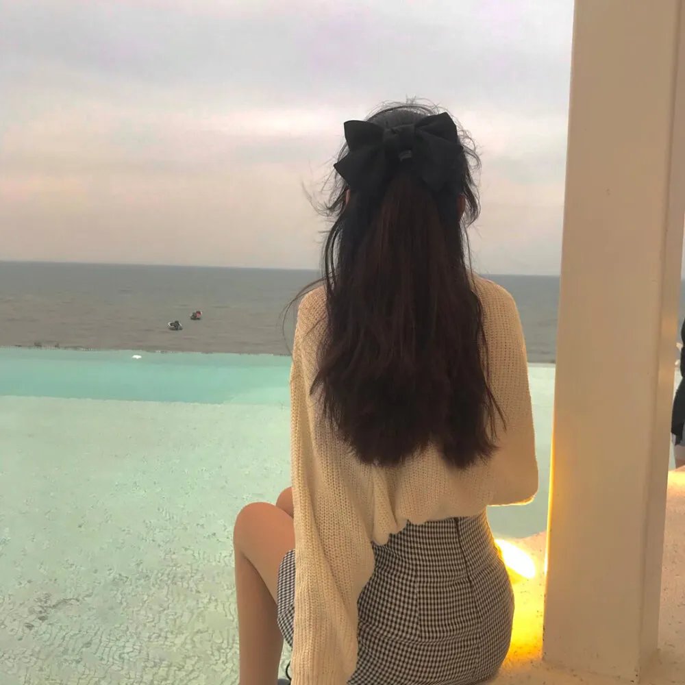 奥黛莎封面