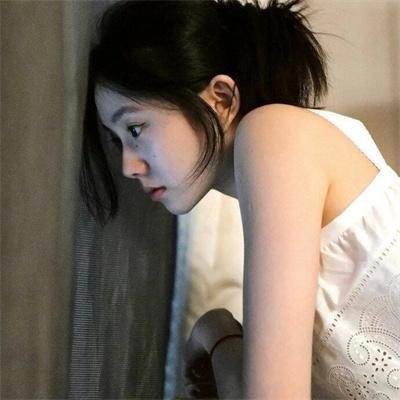 烛影危林封面